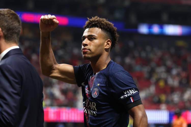 20岁杜埃欧冠大杀四方世俱杯破拜仁，后者去年6000万求购被拒